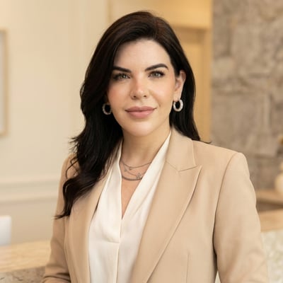 Retrato editorial da Dra. Erica Pinheiro